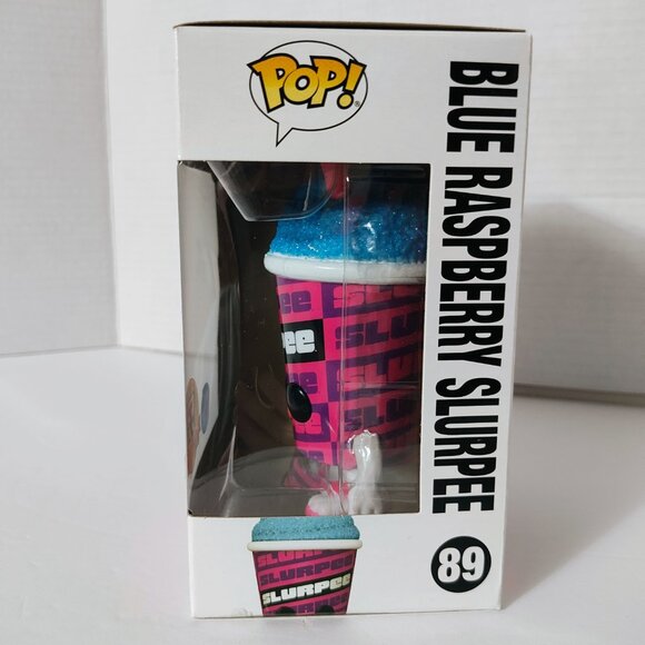 Funko Pop! - Blue Raspberry Slurpee (Glitter) #89 - 7-Eleven Exclusive - Picture 3 of 6